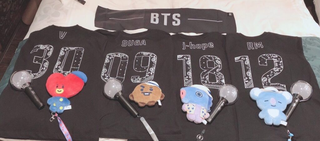 BTSのTシャツ