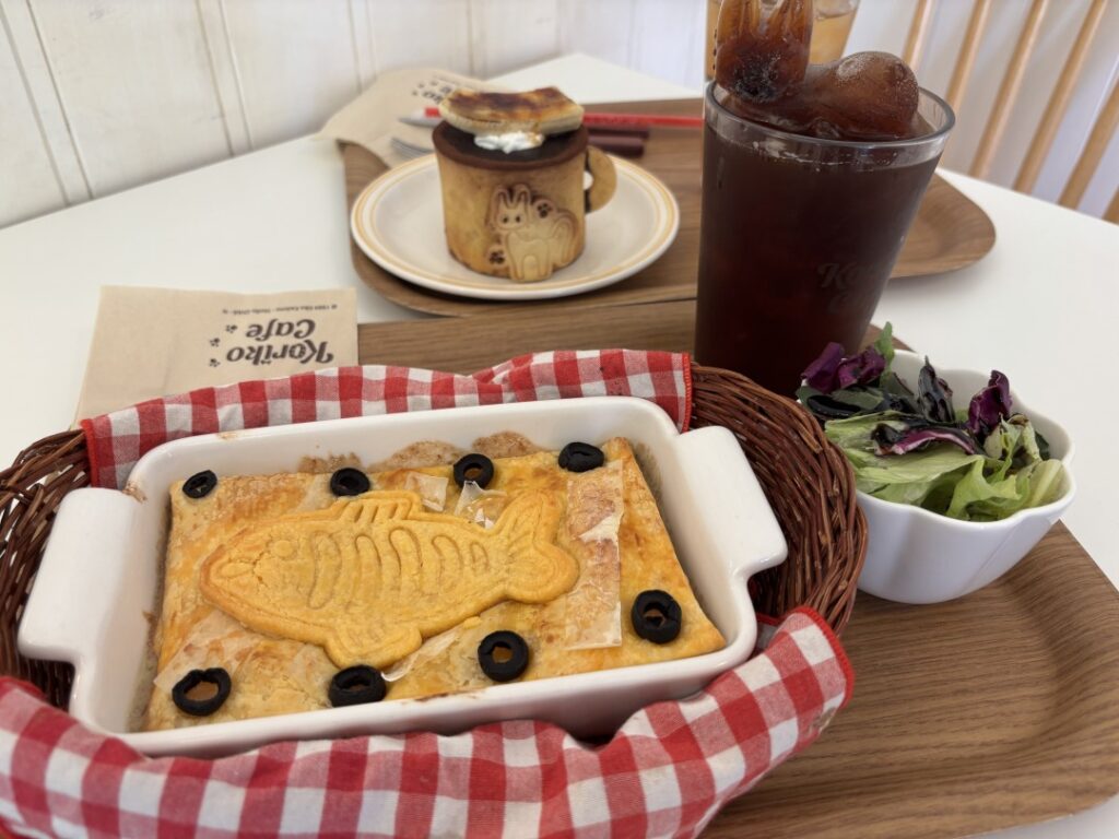 宅急便カフェ「コリコカフェ」のパイとタルト
