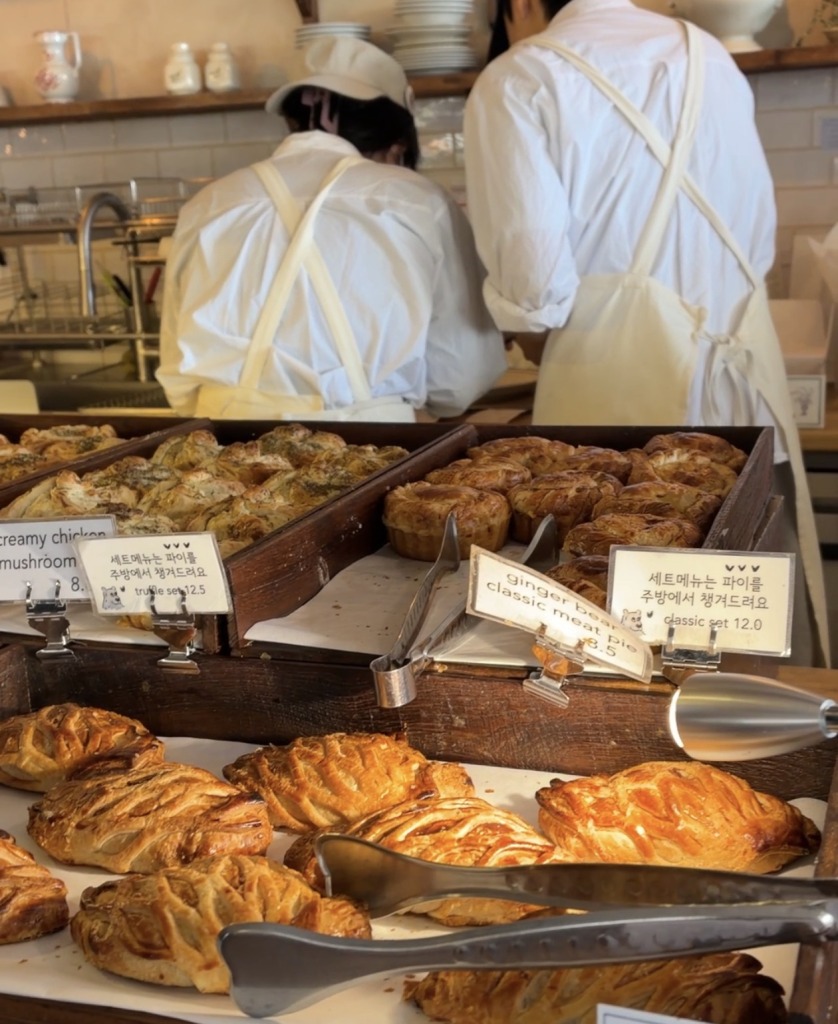 GINGER BEAR PIE SHOPのパイ